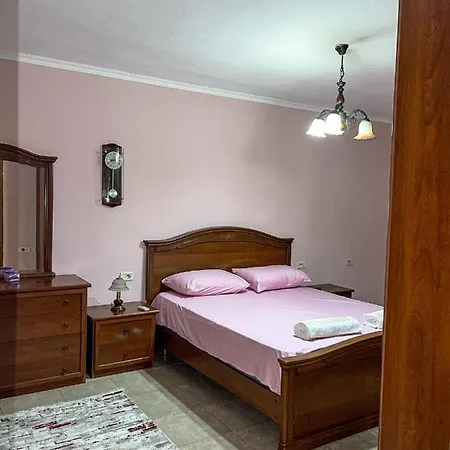 Cozy 3-bedroom - Near Keit Clinic